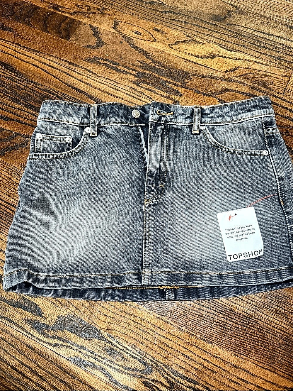🖤 NWT Topshop Washed Grey Denim Mini Skirt 🖤